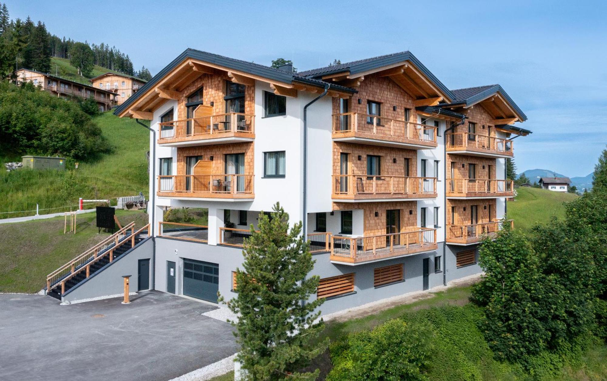 Hoeflehner Premium Gumpen Lodge Haus im Ennstal Exterior foto